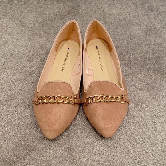Shoes - Pink pointed flats